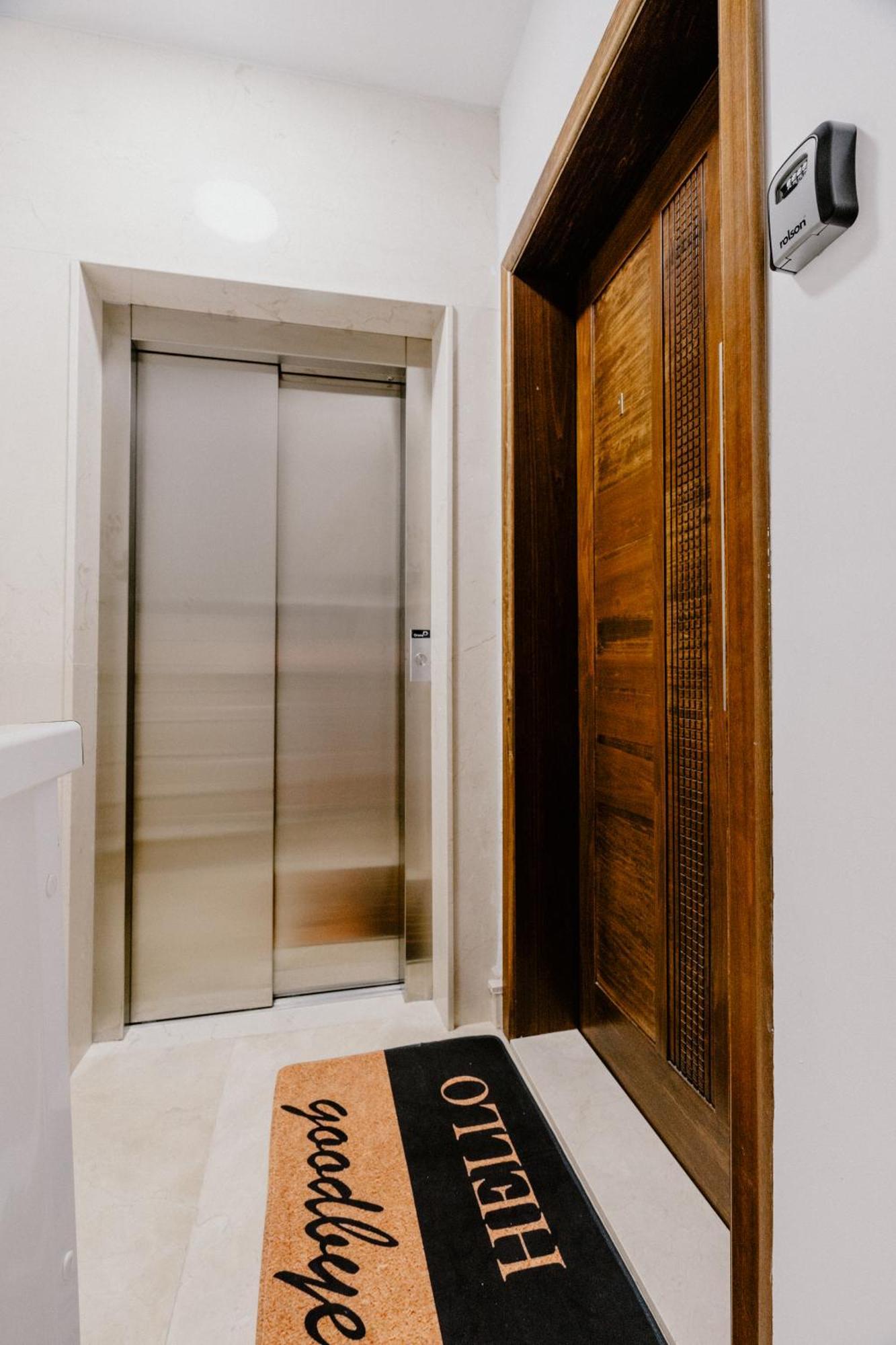 슬리에마 La88 Bayview Penthouse With Jacuzzi 아파트 외부 사진